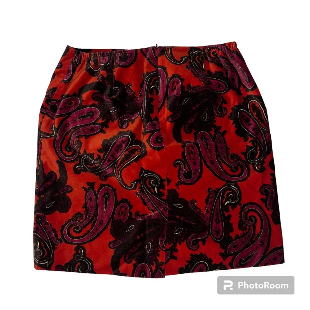 Talbots Velvet Pencil Skirt Size 16WP Red Orange Paisley Print Straight Lined